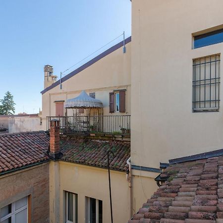 Bologna Santo Stefano Art & Design Apartment Bagian luar foto