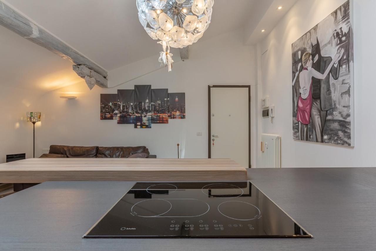 Bologna Santo Stefano Art & Design Apartment Bagian luar foto