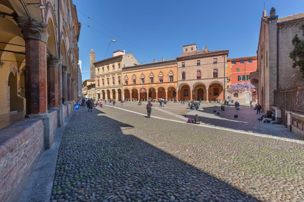 Bologna Santo Stefano Art & Design Apartment Bagian luar foto